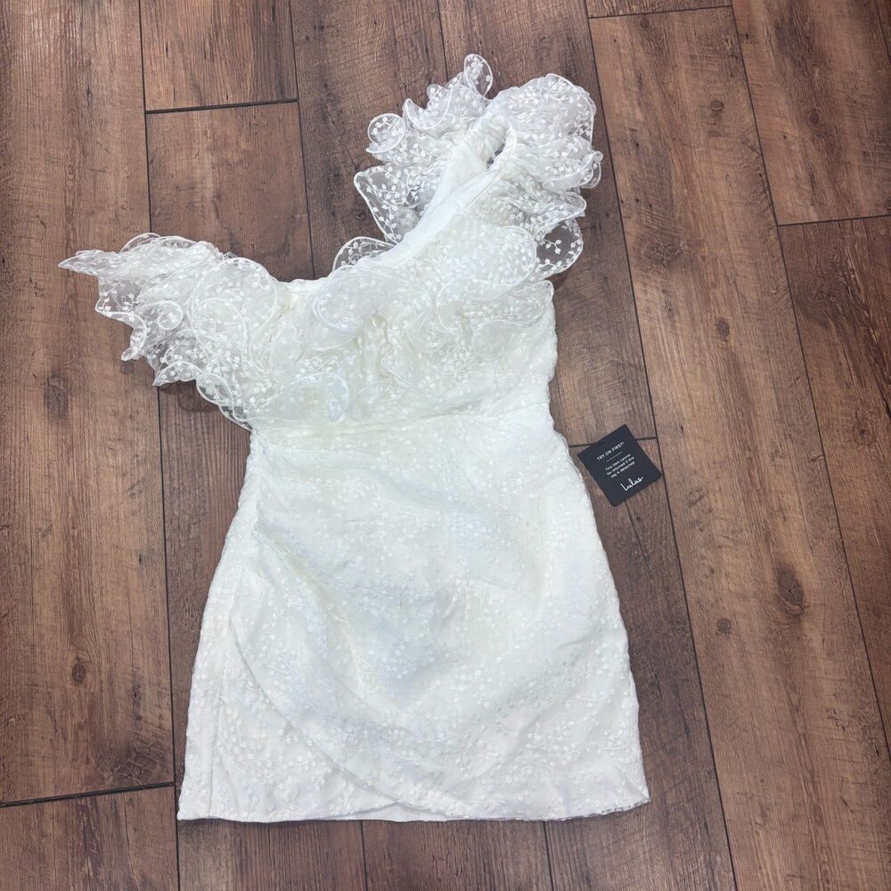 NWT Lulus Angelic Trend White Embroidered Ruffled One Shoulder Mini Dress Small - Picture 3 of 10